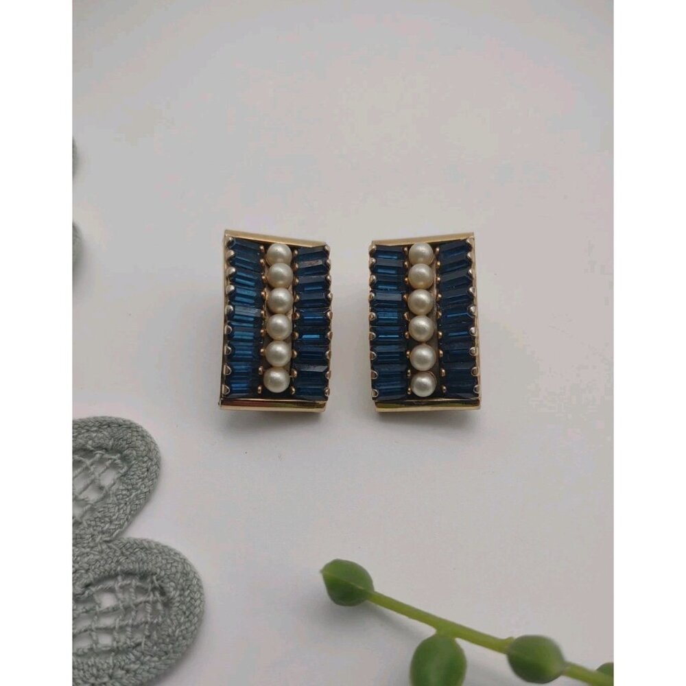 Vintage LERU Signed 1” Blue Baguette Rhinestone and Faux Pearl Clip On Earrings